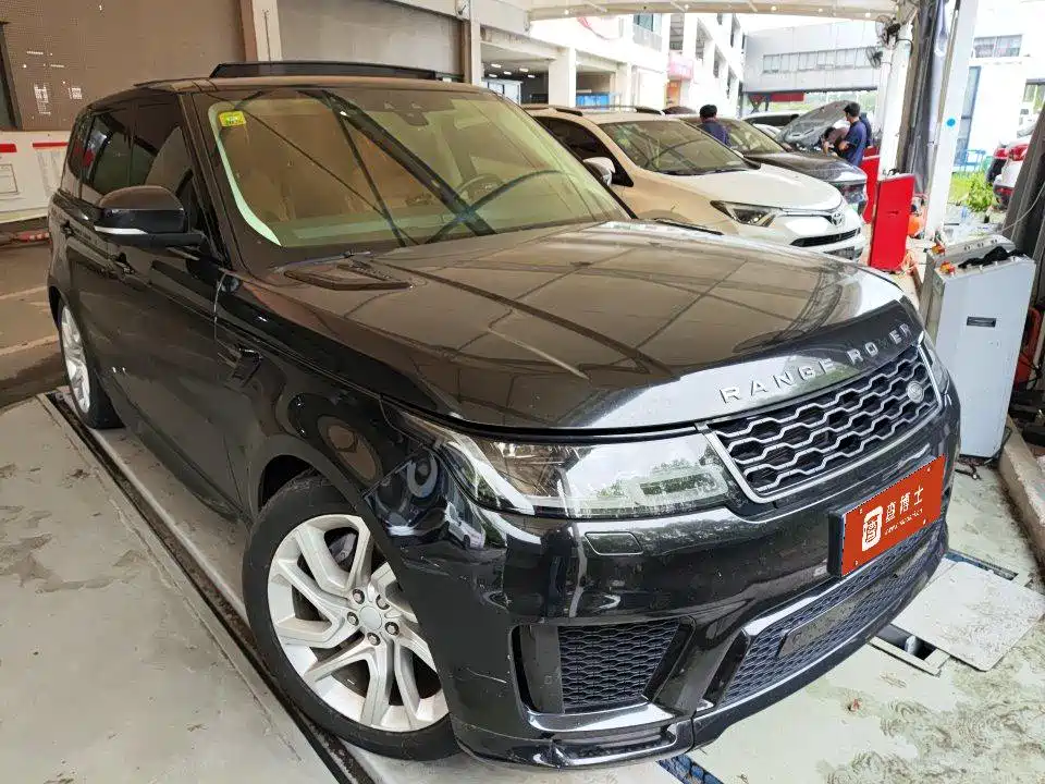 Land Rover Range Rover Sport 2018 3.0 SC V6 HSE DYNAMIC