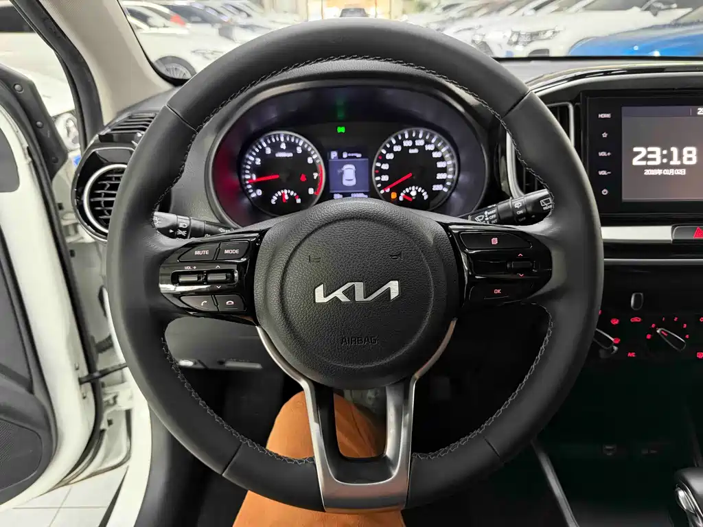 Kia KX1 — миниатюра 12