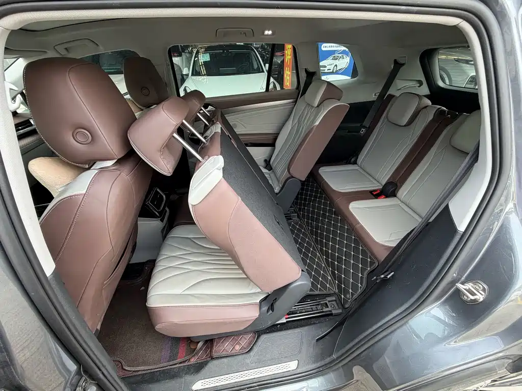 Volkswagen ID.6 X — миниатюра 9