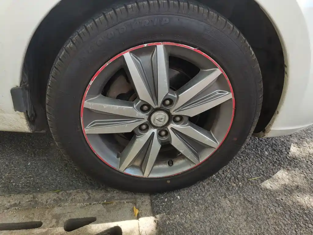 Changan Eado — миниатюра 8