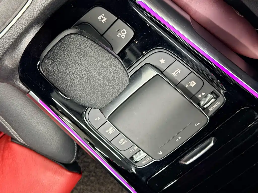 Mercedes-Benz GLB AMG — миниатюра 16
