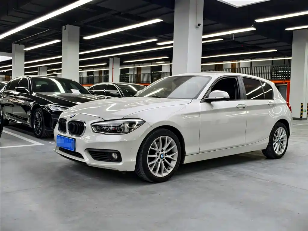 BMW 1 Series (Import) 2015