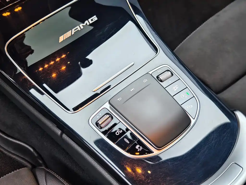 Mercedes-Benz C-Class AMG — миниатюра 9