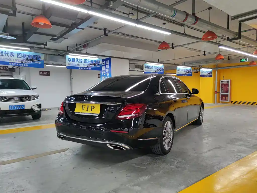 Mercedes-Benz E-Class — миниатюра 14