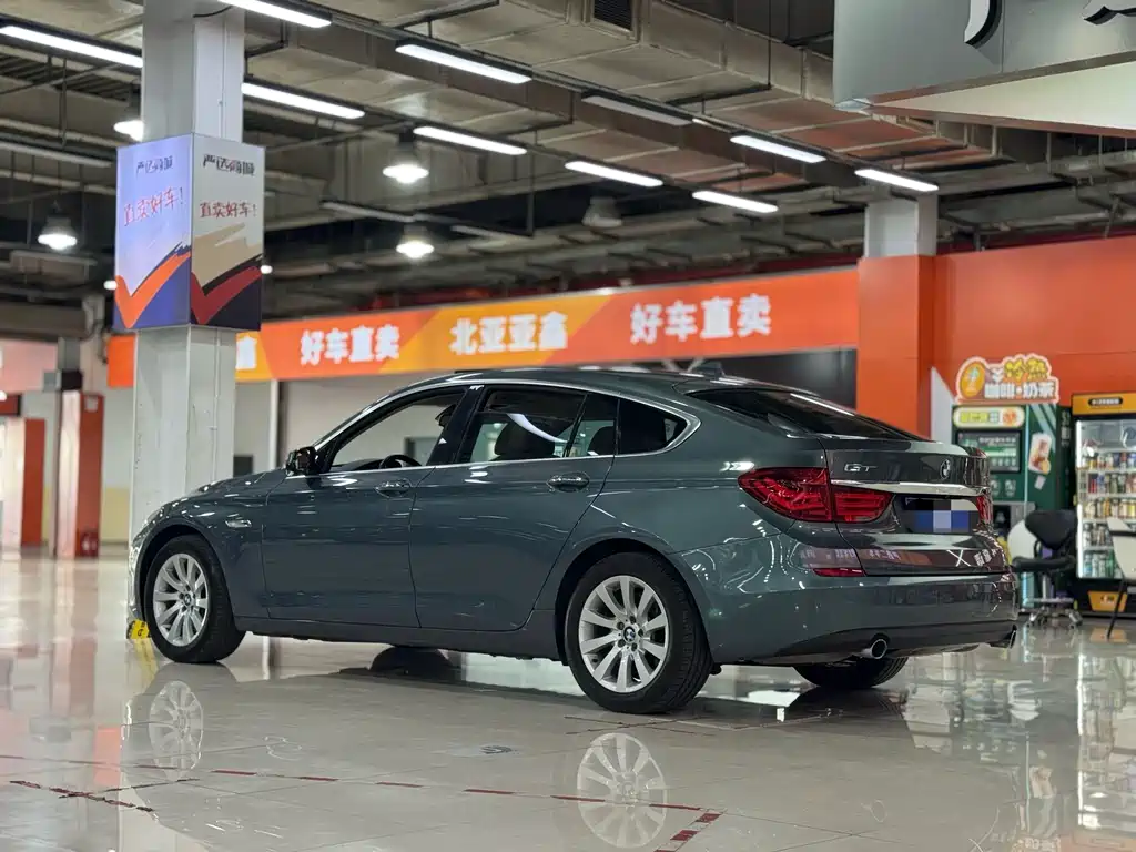 BMW 5 Series GT 5 GT 2010 535i Lead