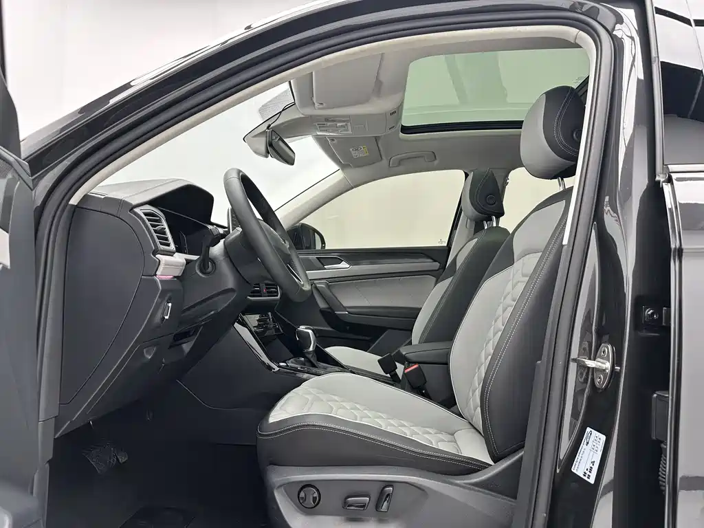 Volkswagen Tayron 2023 280TSI Luxury Plus