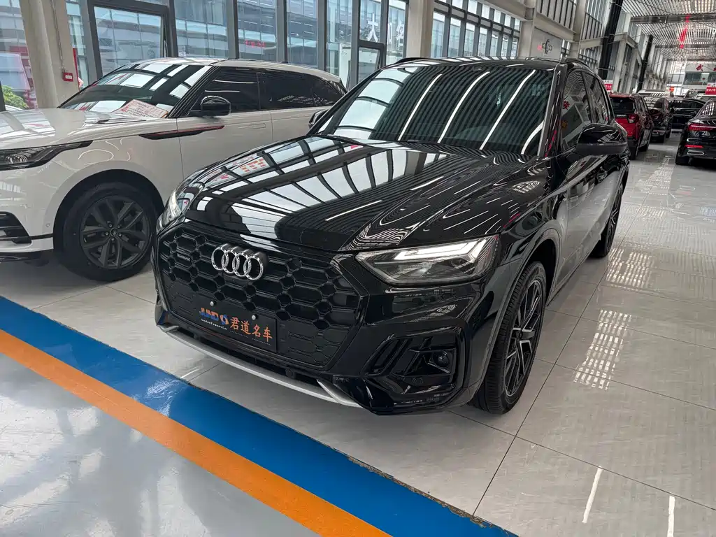 Audi Q5L 2024