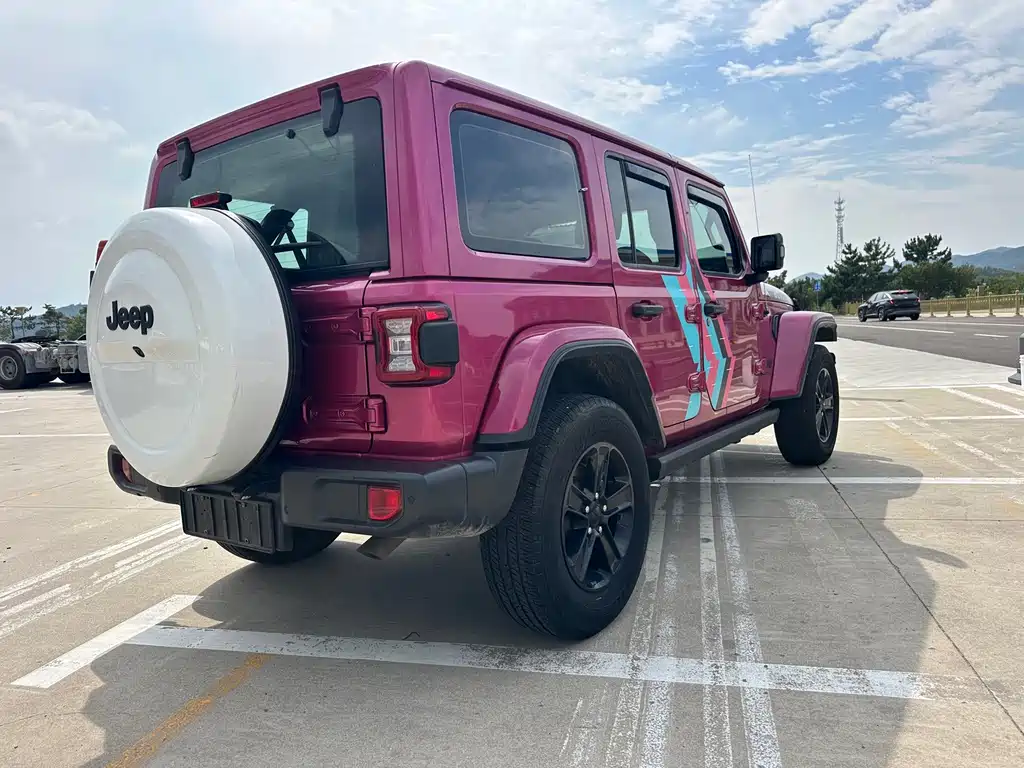 Jeep Wrangler — миниатюра 5