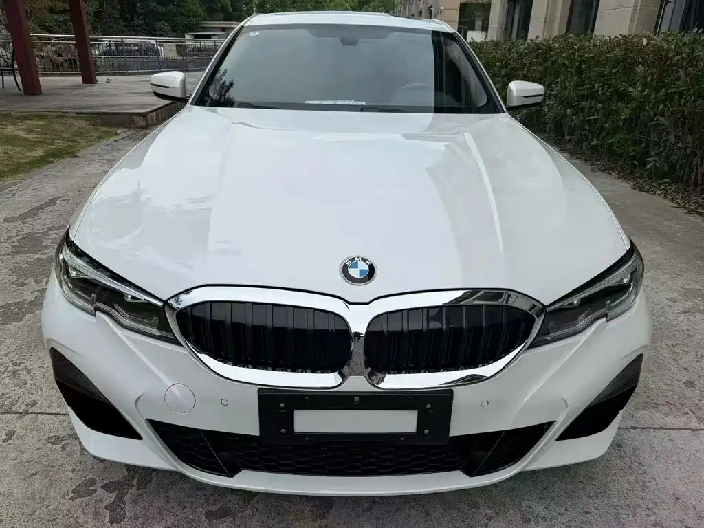 BMW 3 Series 2021
