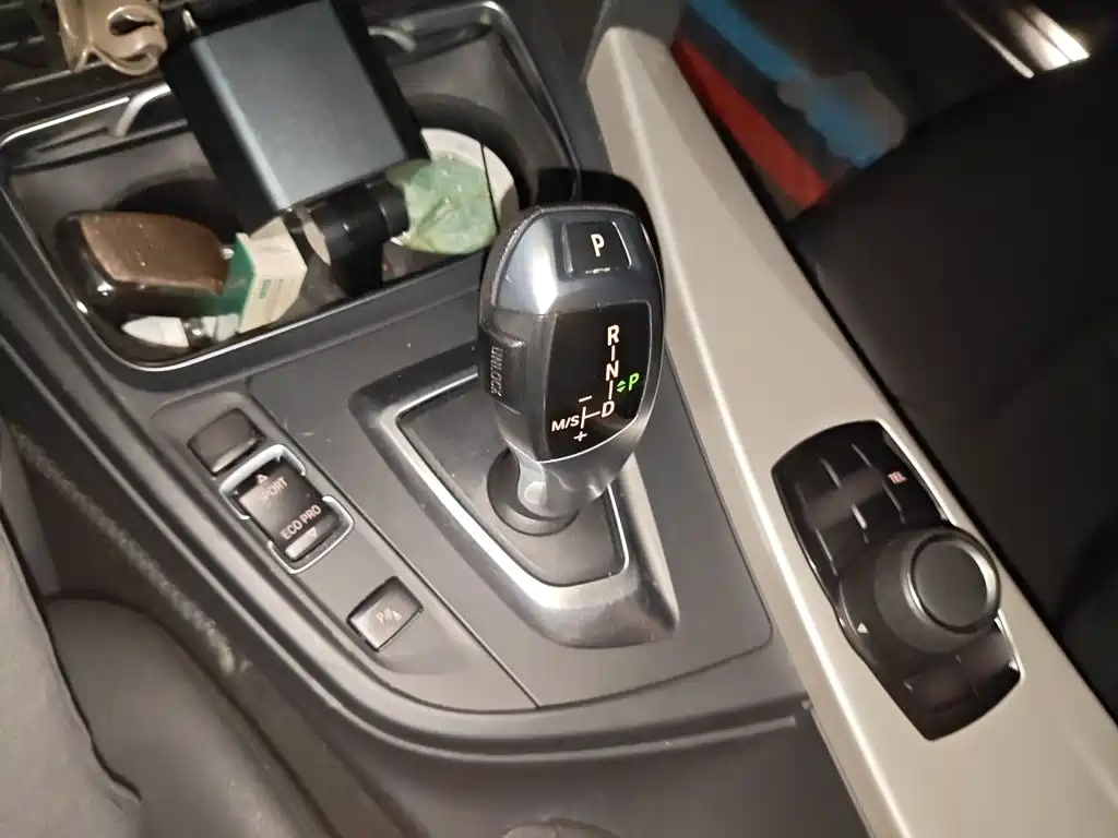 BMW 3 Series — миниатюра 7
