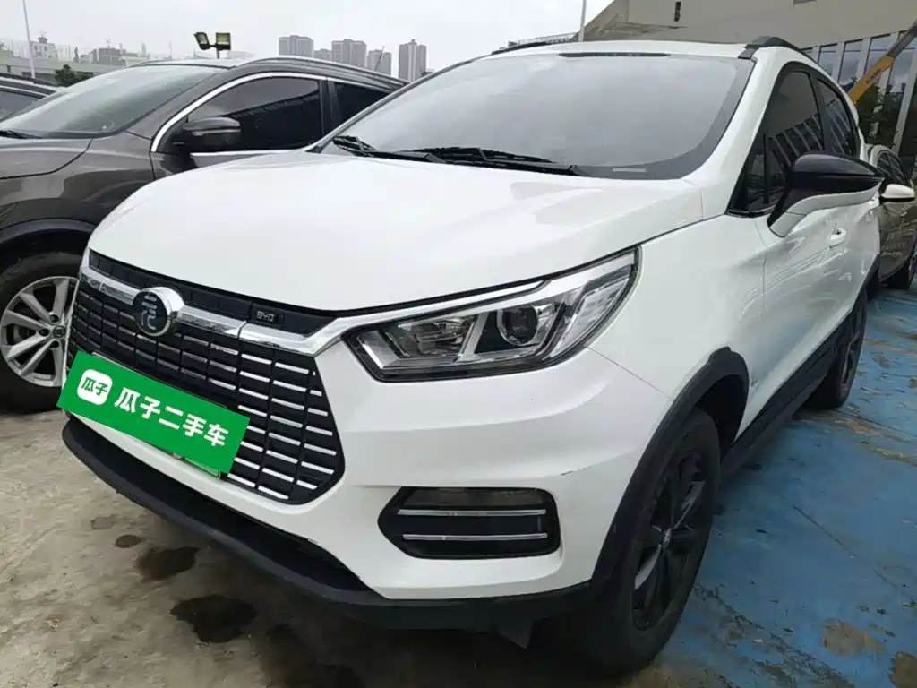 BYD Yuan EV
