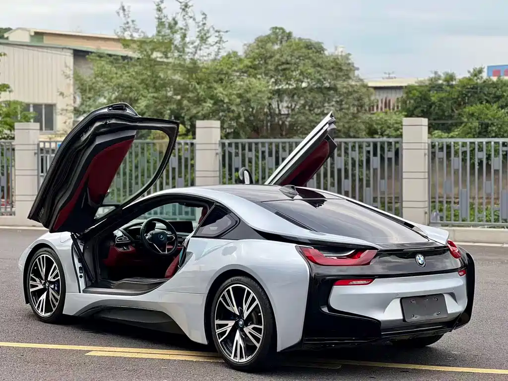 BMW i8 — миниатюра 3