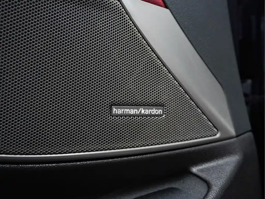 BMW 3 Series — миниатюра 14
