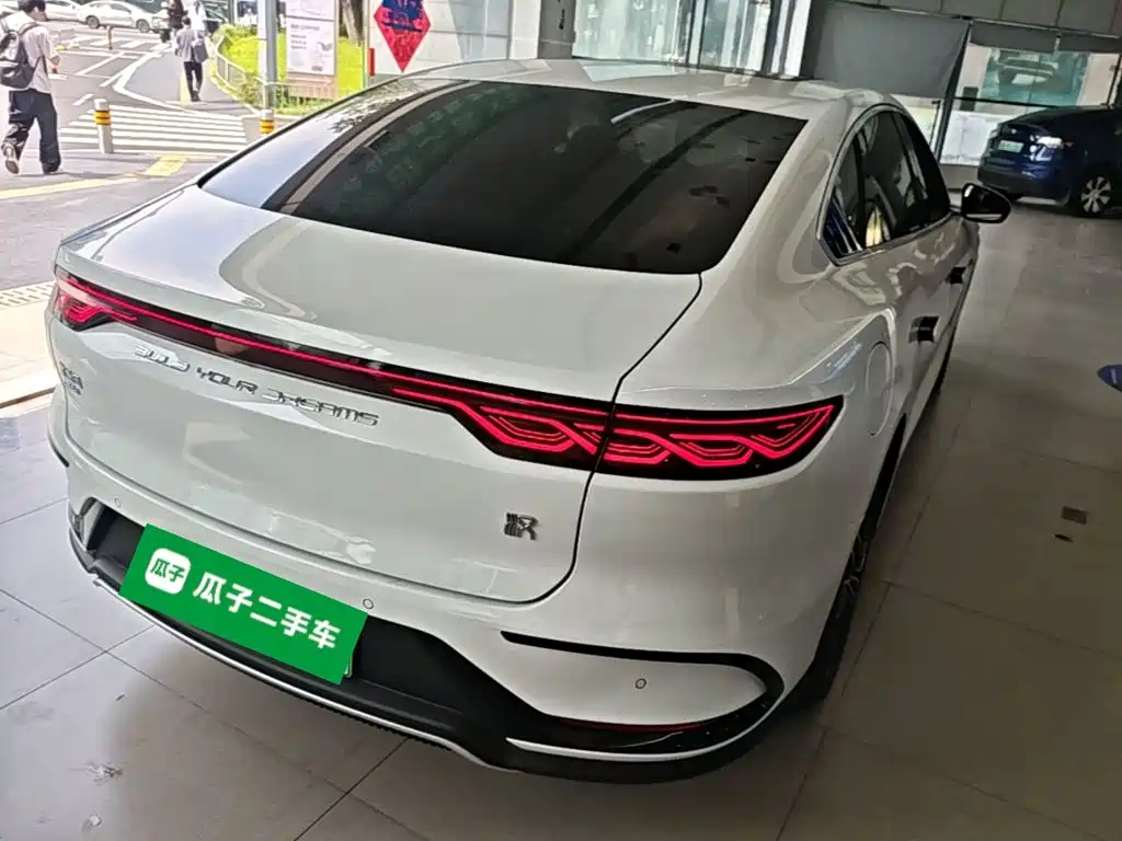 BYD Han — миниатюра 7