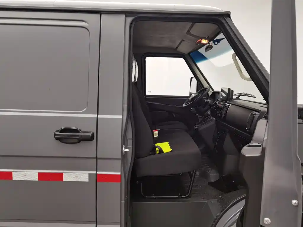 IVECO Daily — миниатюра 23
