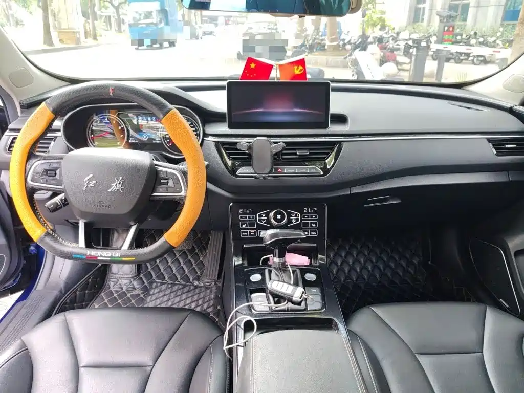 Hongqi Hongqi H5 — миниатюра 13