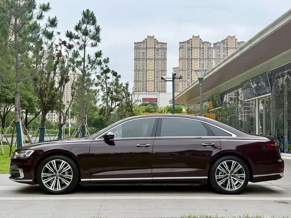 Audi A8 — фотографии объявления, Фото 18