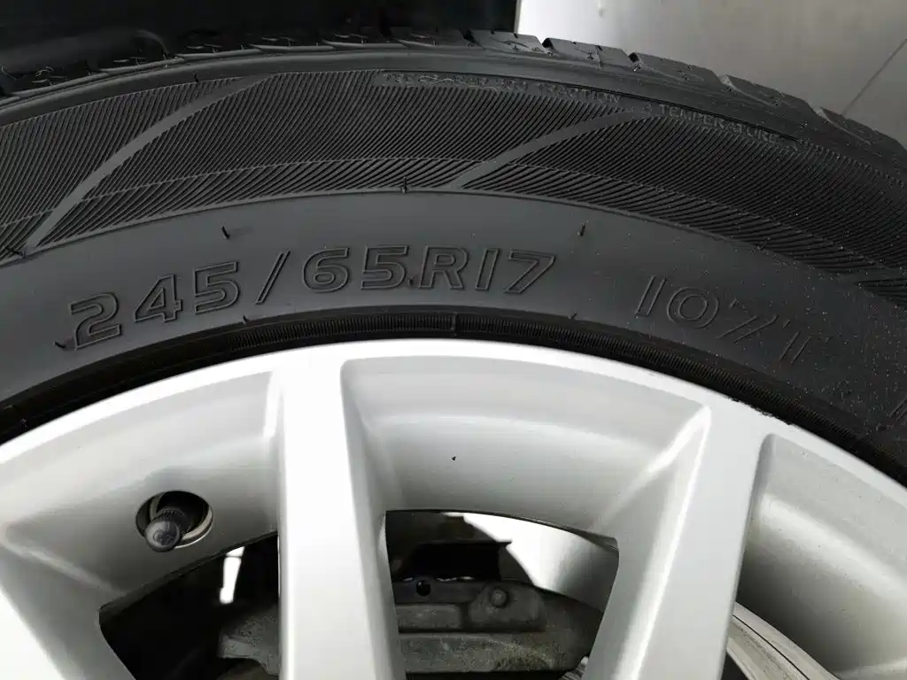Mitsubishi Pajero Sport — миниатюра 24