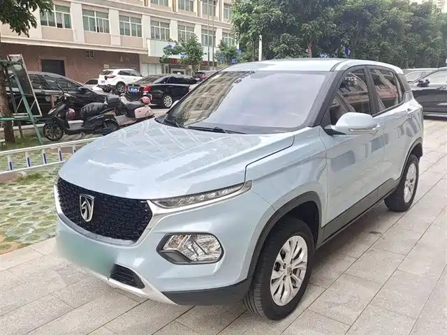 BAOJUN  510 2021