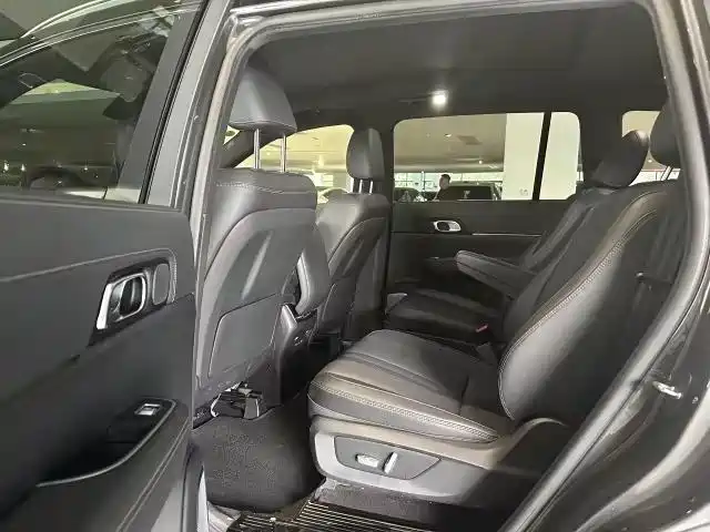 Li Auto ONE 2020 6 мест