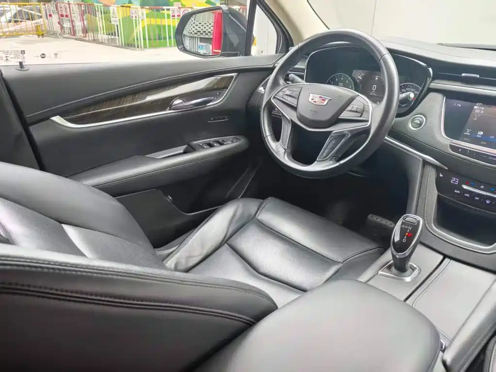 Cadillac XT5 — миниатюра 13