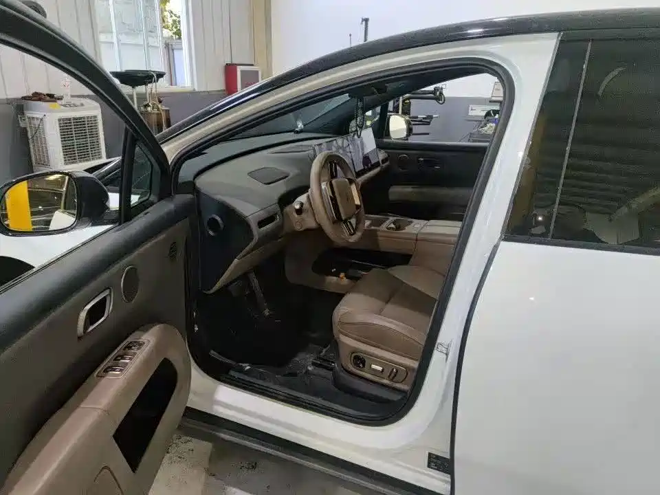 Li Auto Li i6 — миниатюра 6
