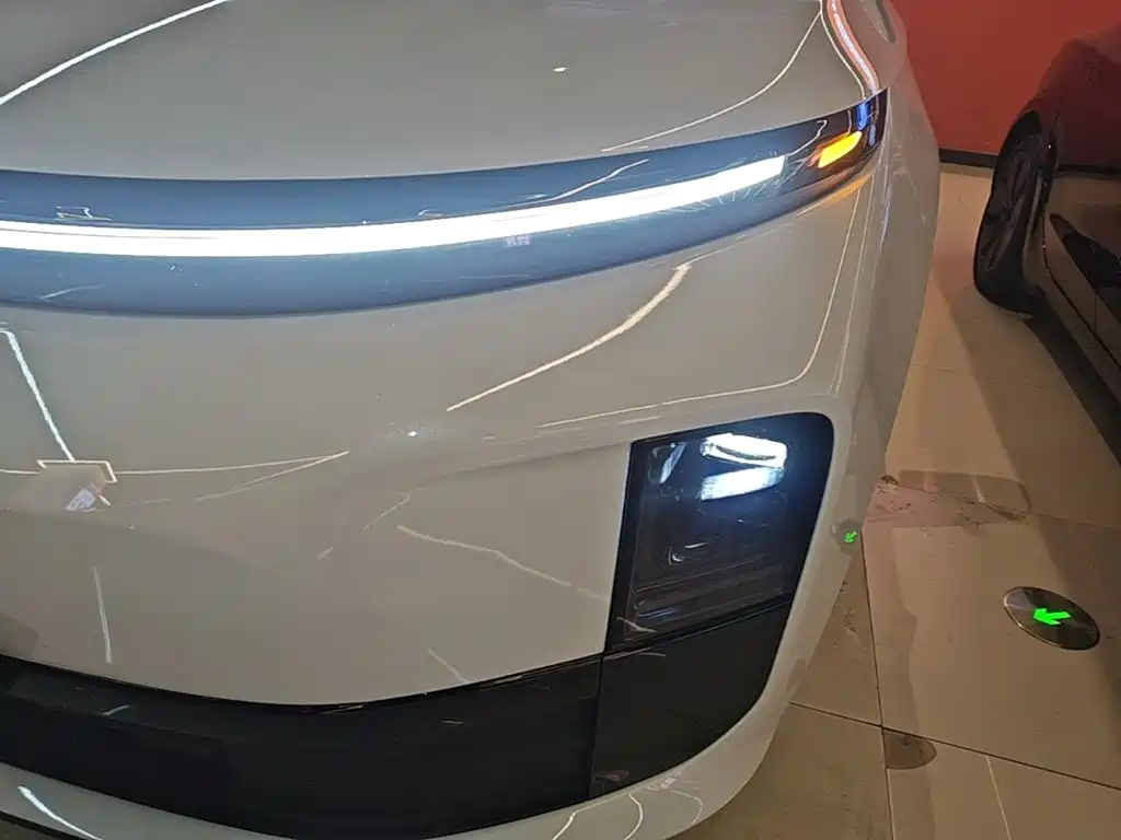 Li Auto Li L6 — миниатюра 24