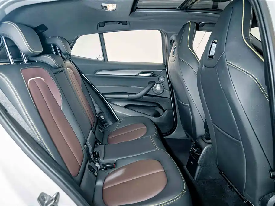 BMW X2 — миниатюра 21