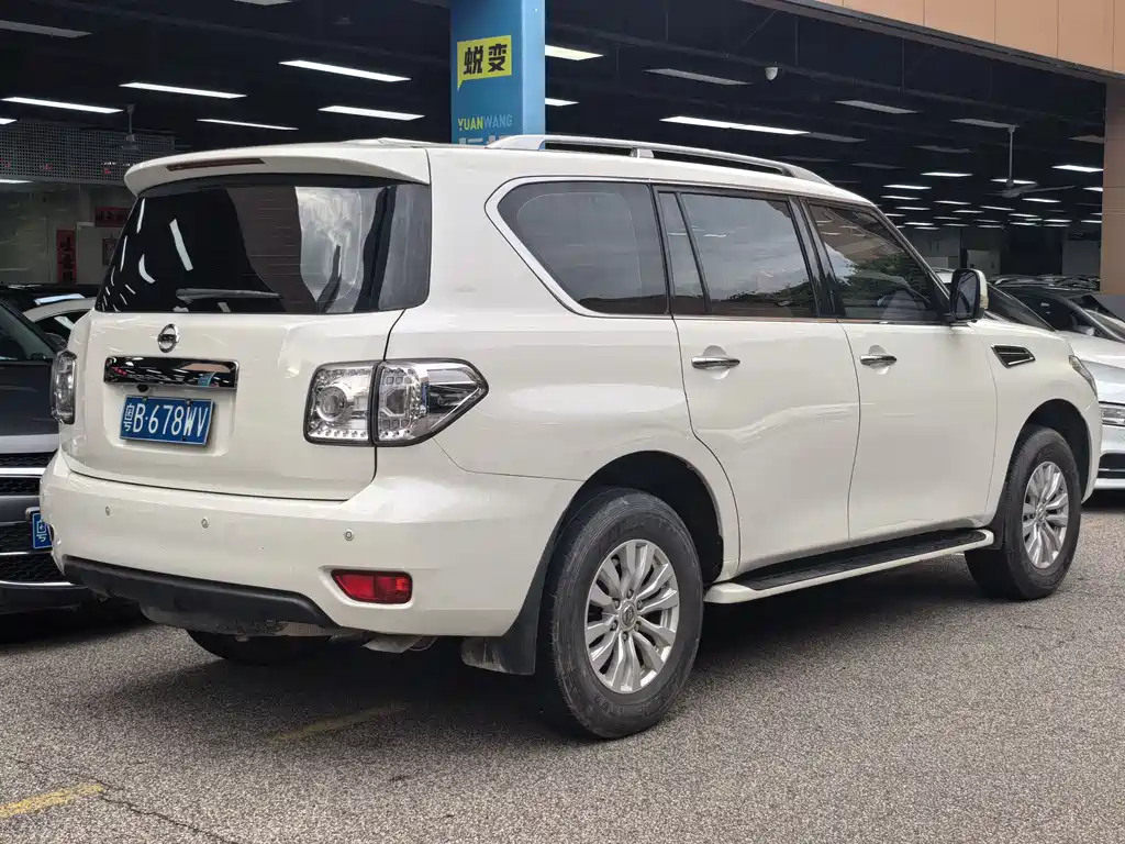 Nissan Patrol 4.0L Flagship Type, фото 2