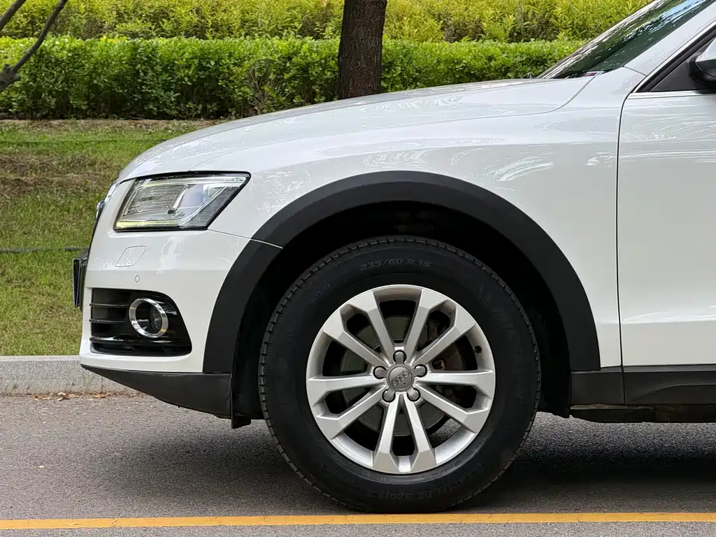 Audi Q5 — миниатюра 5