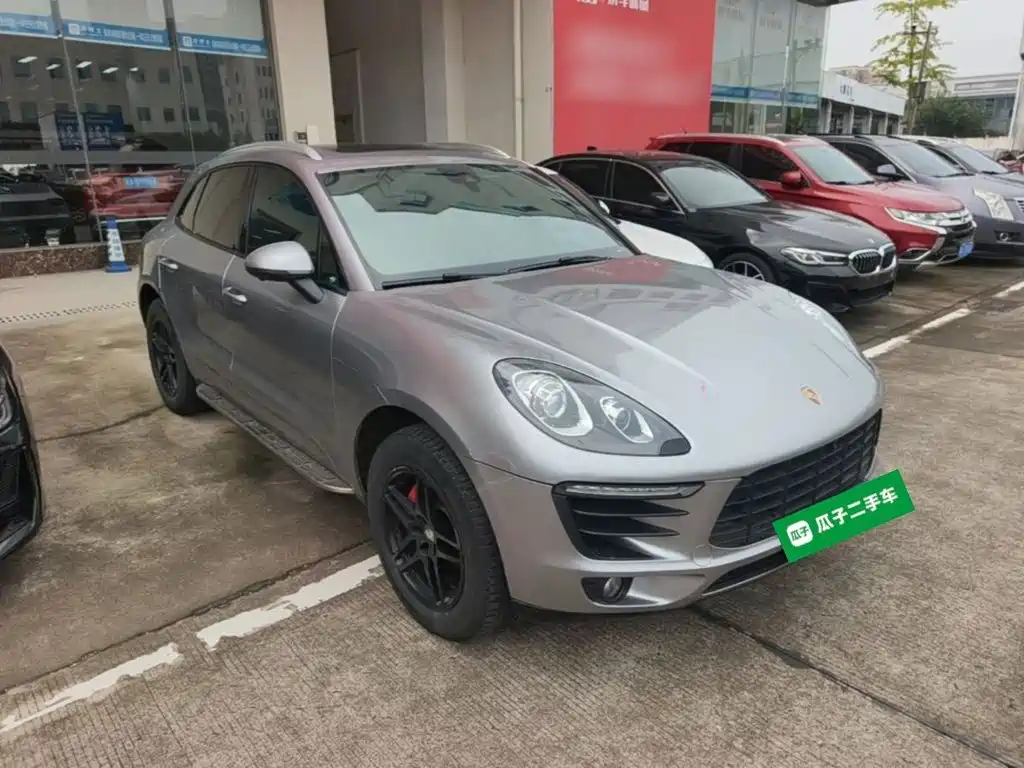 Porsche Macan — миниатюра 4