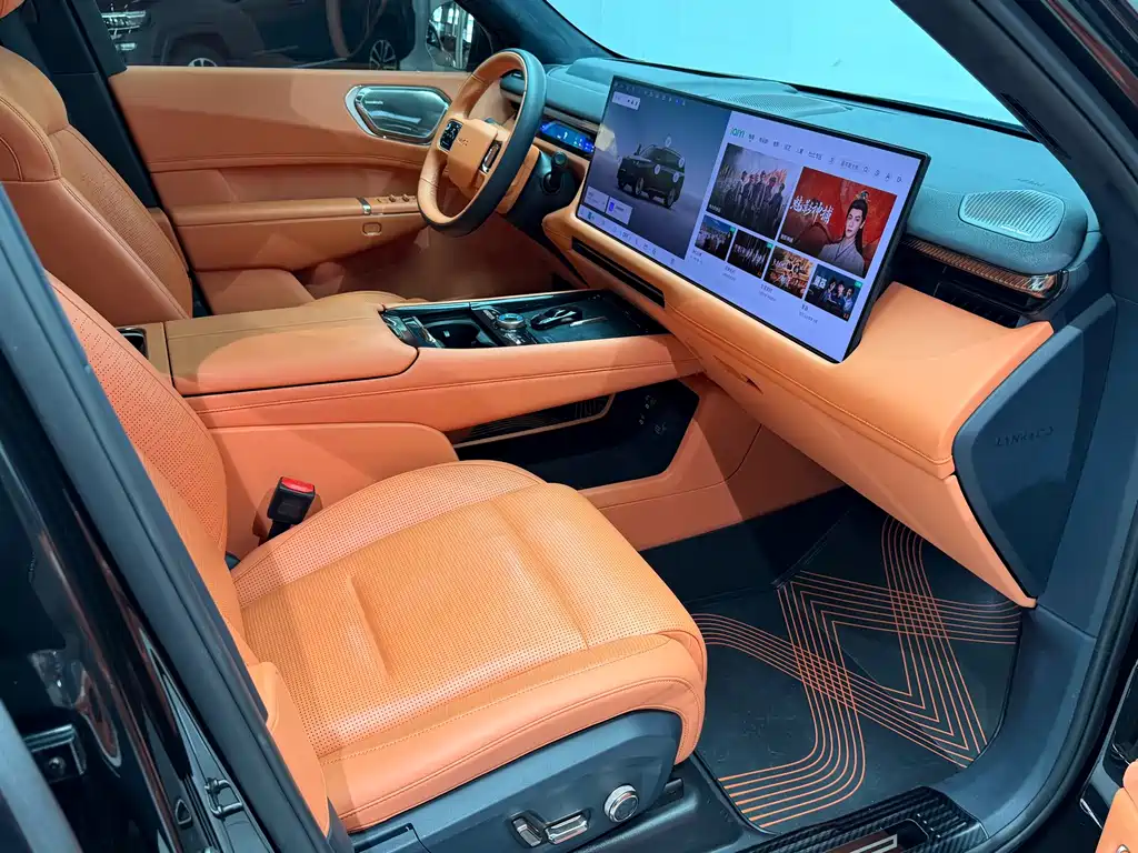 Lynk & Co 900 — миниатюра 25