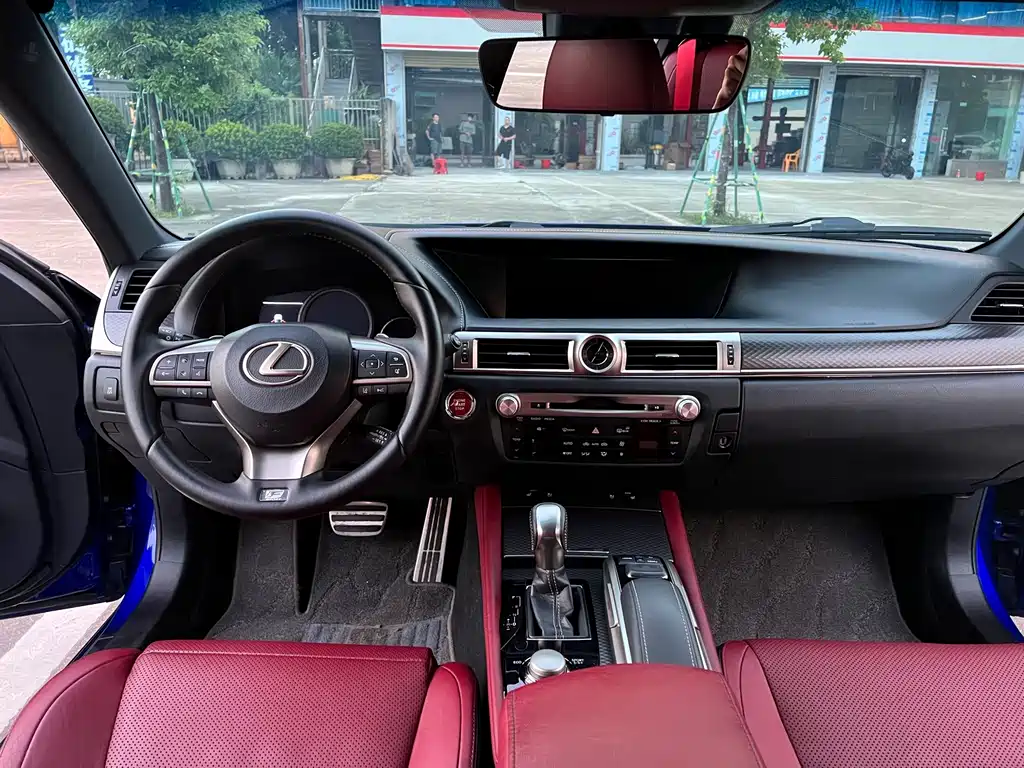 Lexus GS — миниатюра 15