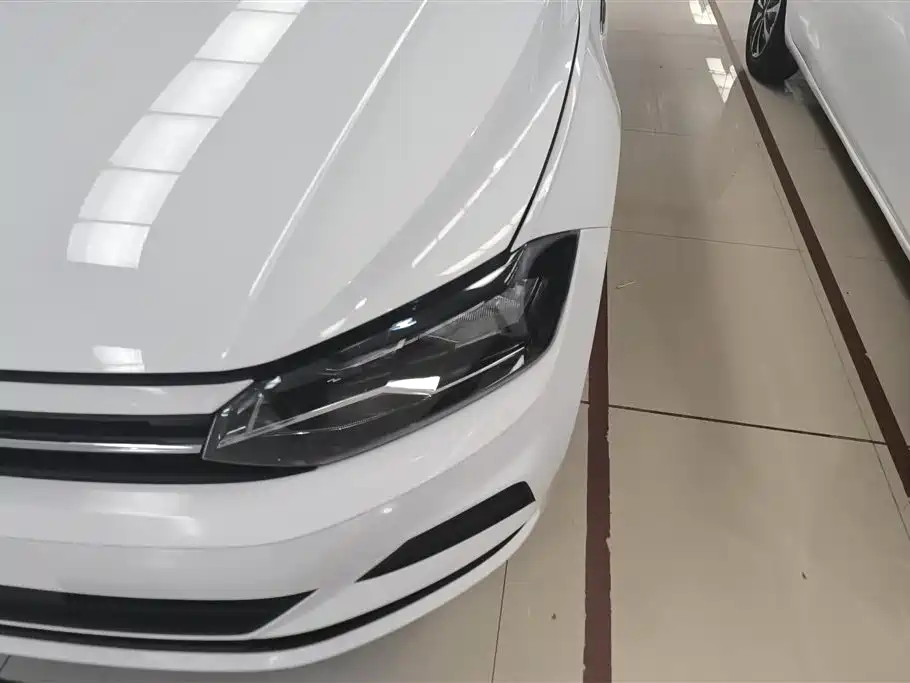 Volkswagen Polo 2019 Plus 1.5L AT