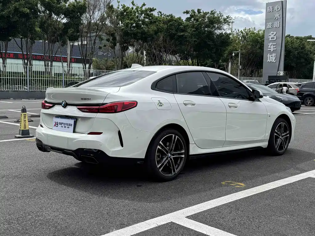 BMW 2 Series (Import) — миниатюра 4