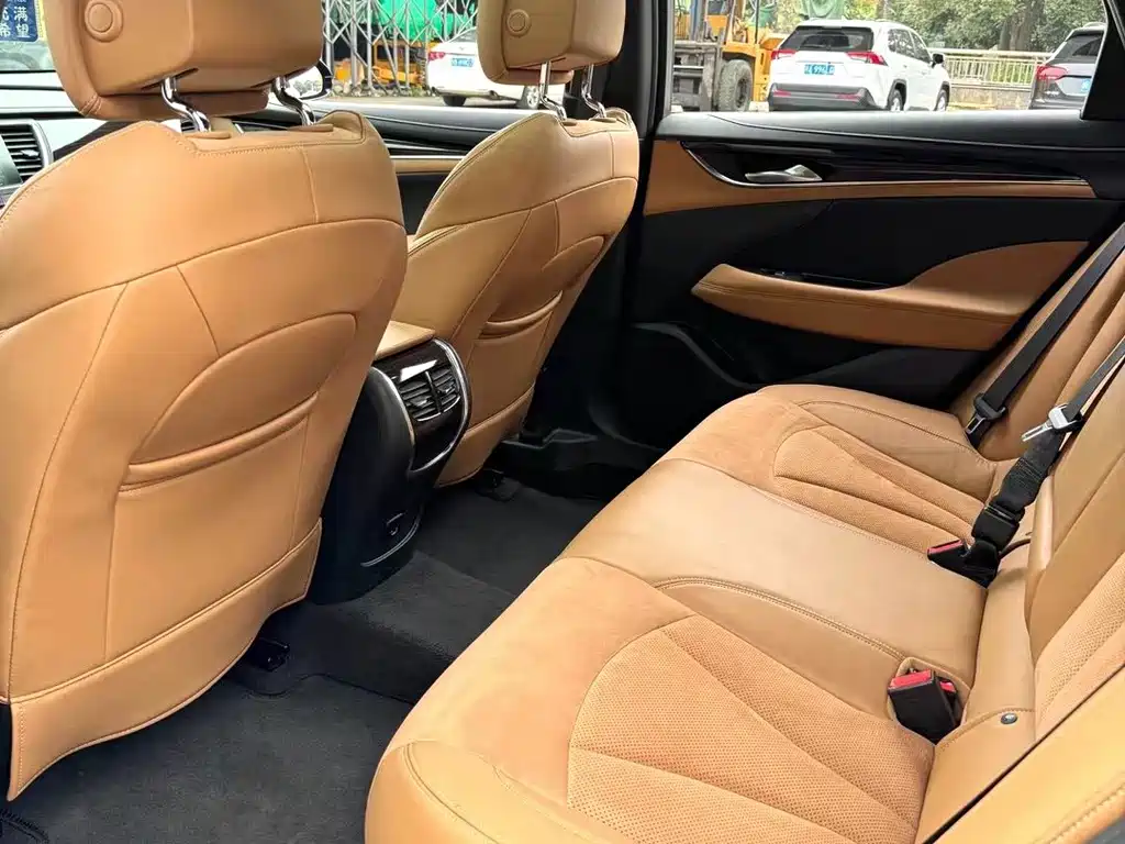 Buick LaCrosse — миниатюра 5