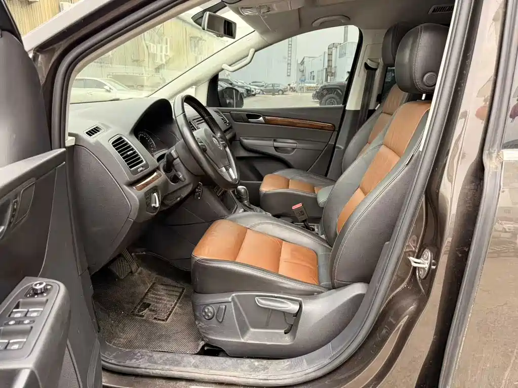 Volkswagen Sharan — миниатюра 9