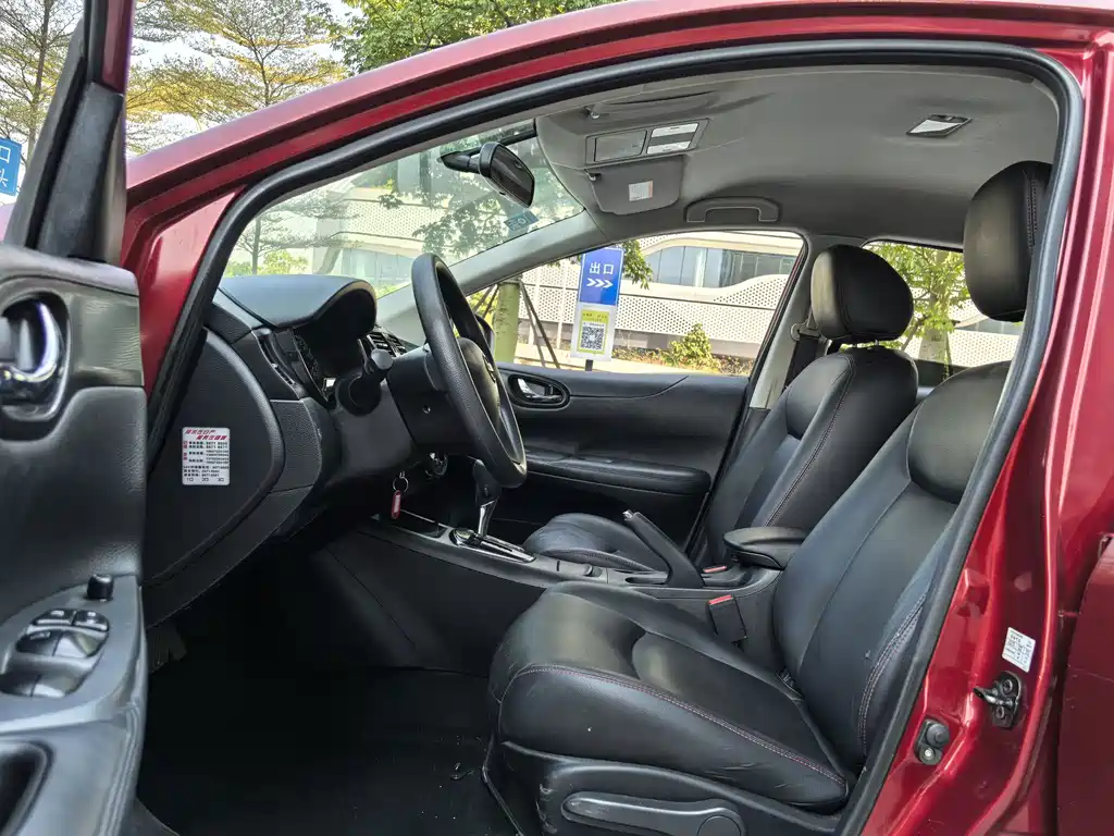 Nissan Tiida — миниатюра 10