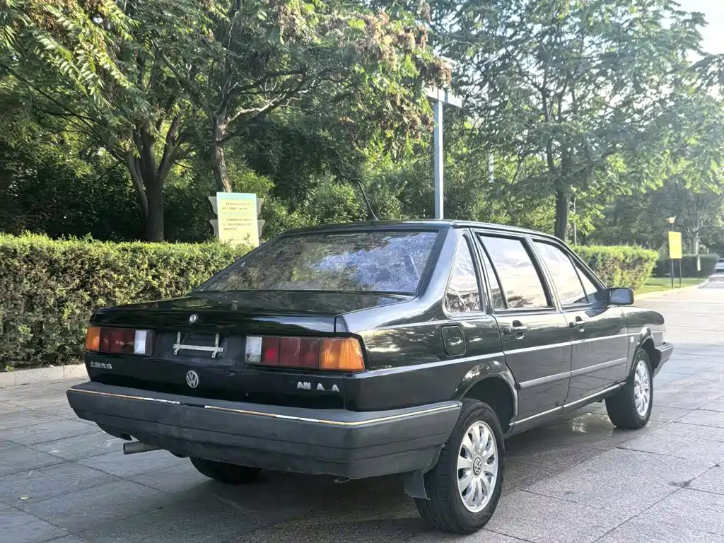 Volkswagen Santana Classic — миниатюра 9
