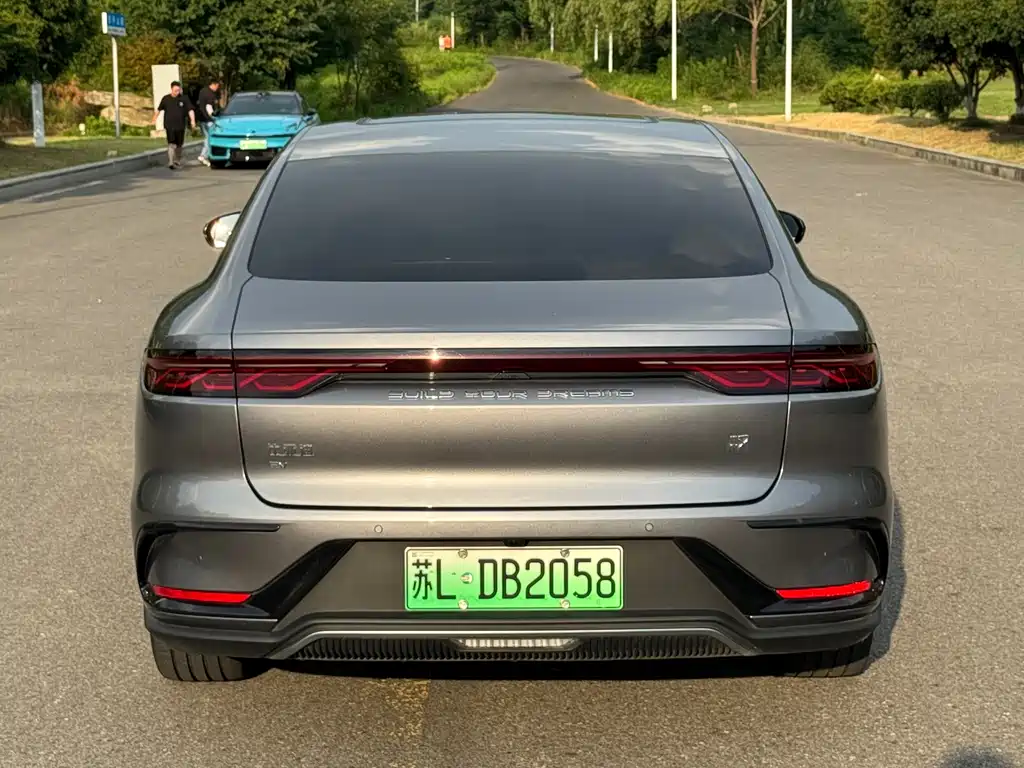 BYD Han — миниатюра 16