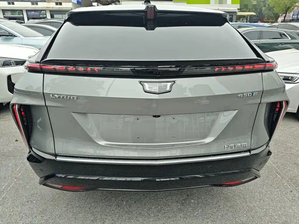 Cadillac Lyriq — миниатюра 6