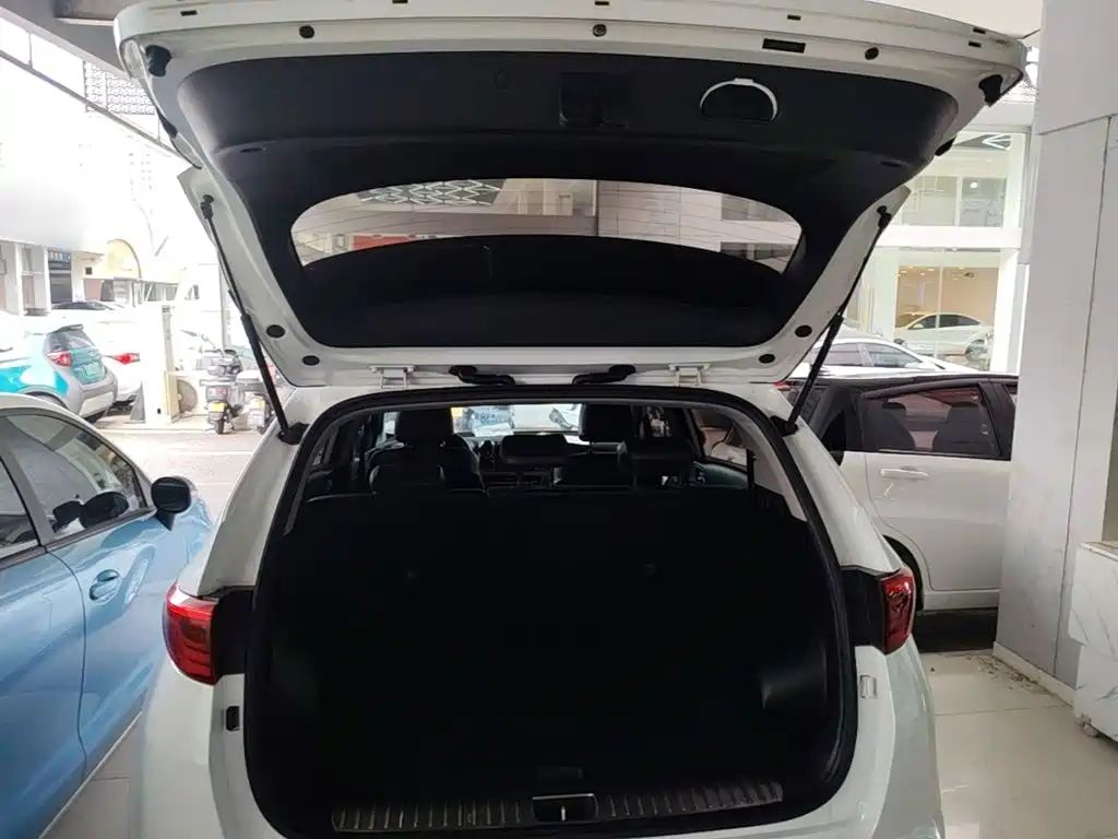 Kia KX5 — миниатюра 19