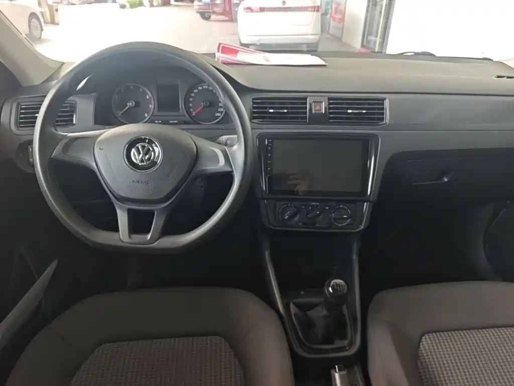 Volkswagen Santana 2021 1.5L MT