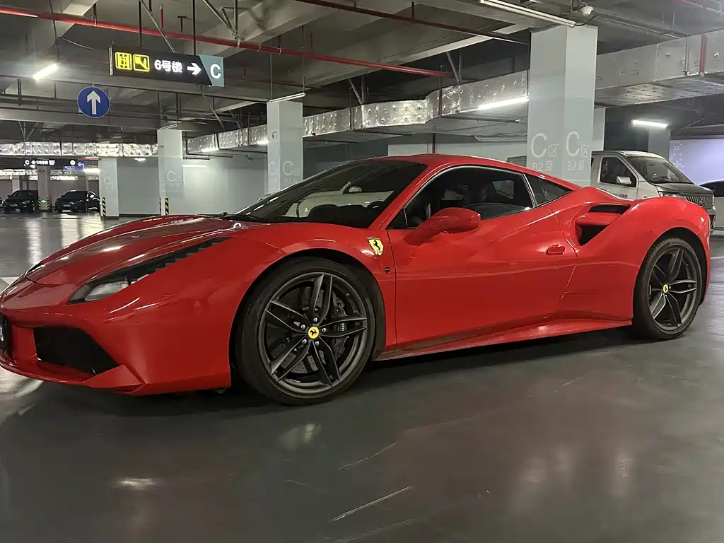 Ferrari 488 488 GTB, фото 2