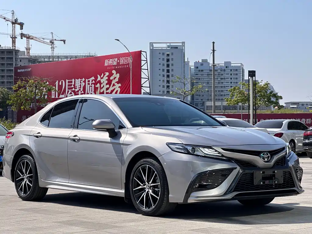 Toyota Camry 2021 2.5S