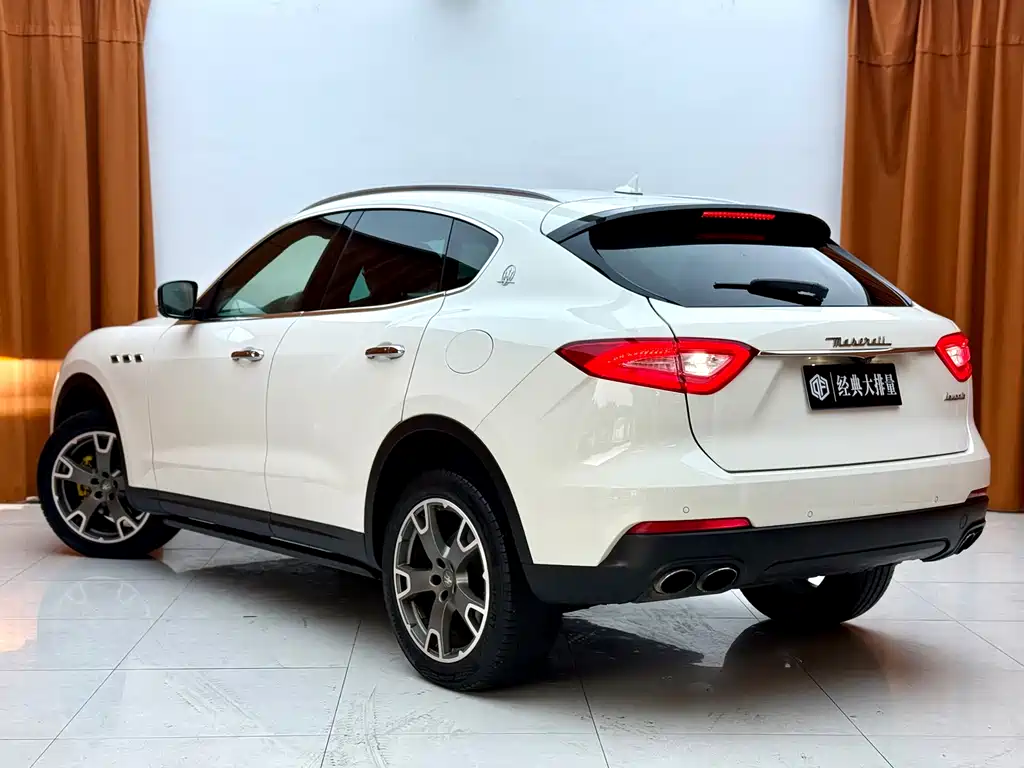 Maserati Levante 2018 3.0T Standard