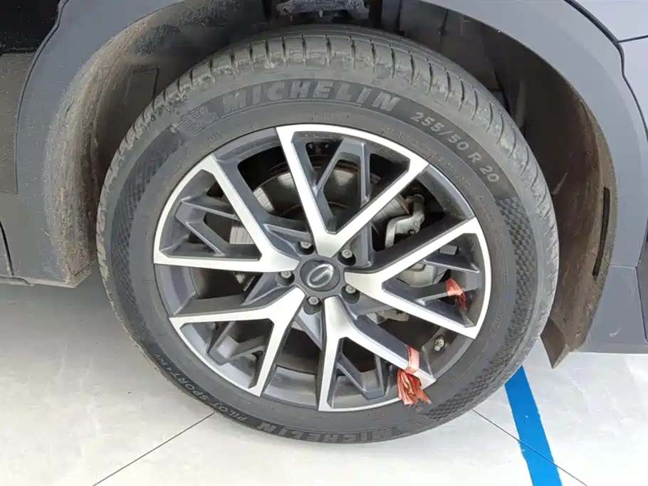 GAC GS8 2022 2.0TGDI Luxury Smart Connect （ мест）