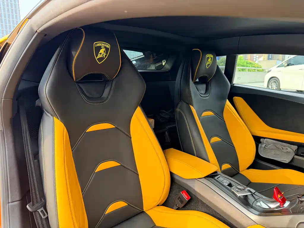 Lamborghini Huracán — миниатюра 13