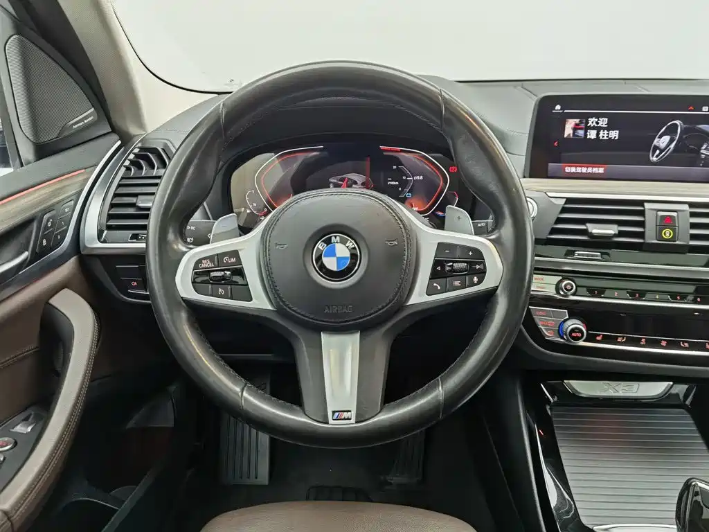 BMW X3 — миниатюра 11