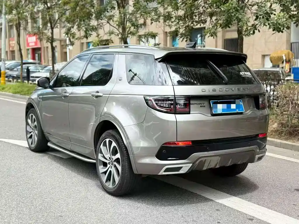 Land Rover Discovery Sport — миниатюра 9